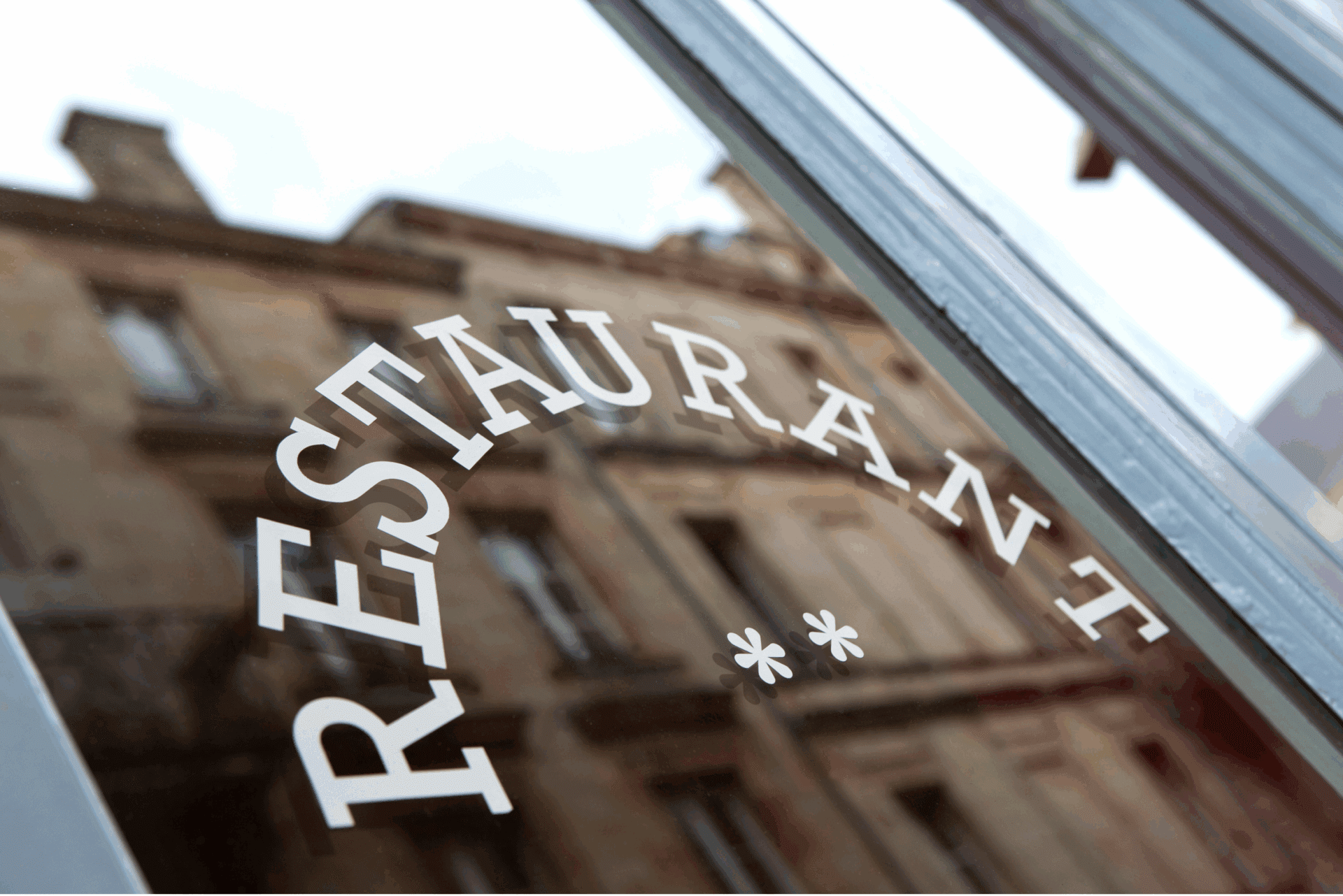 Make Your Restaurant Logo Memorable